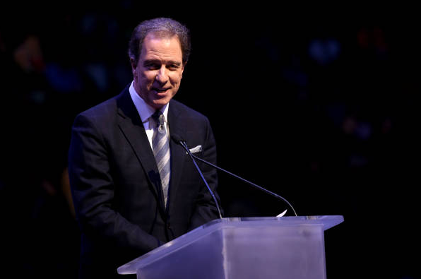 Who Is Kevin Harlan? The Legendary American Sports Commentator kevin harlan